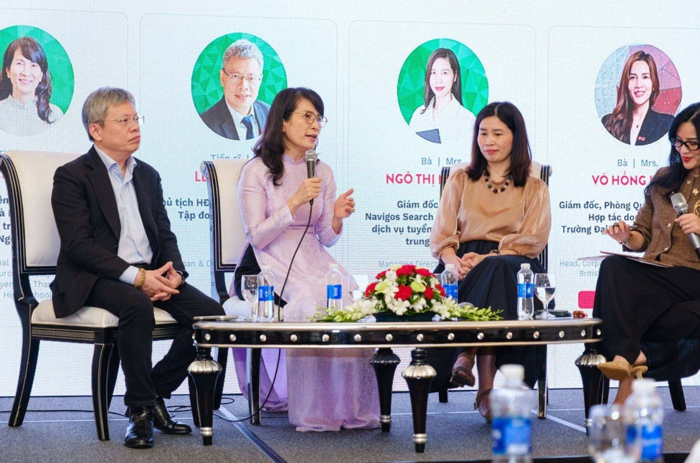 Diễn giả tham gia tọa đàm giáo dục tại sự kiện của Đại học Anh Quốc Việt Nam (BUV).