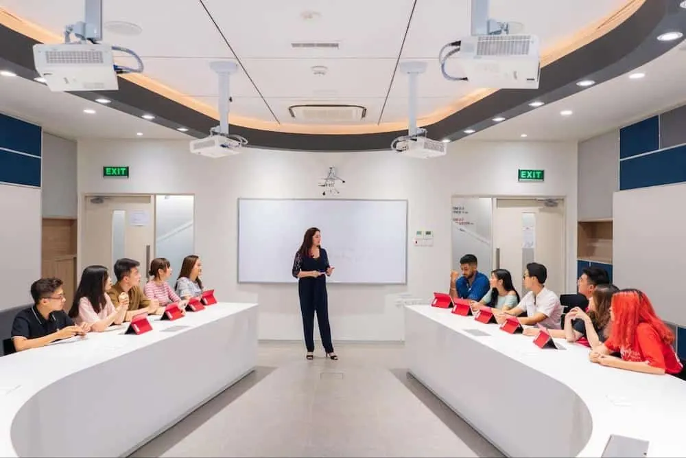 Chương trình Cử nhân Tài chính tại BUV giúp sinh viên có cơ hội tiếp cận với những kiến thức toàn cầu
