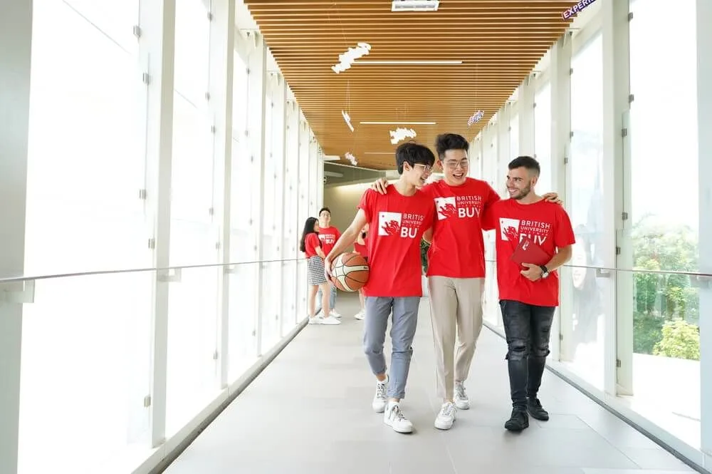Sinh viên có thể tham khảo các cố vấn học tập để xây dựng kế hoạch học tập phù hợp với khối lượng kiến thức