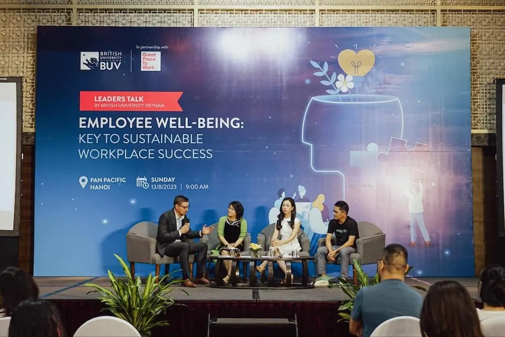 Sự kiện Leaders Talk được tổ chức cho lớp MBA năm 2023 với chủ đề: “Thúc đẩy sức khỏe tổng thể của người lao động tại nơi làm việc” với sự tham gia của nhiều quản lý, nhân sự cấp cao.