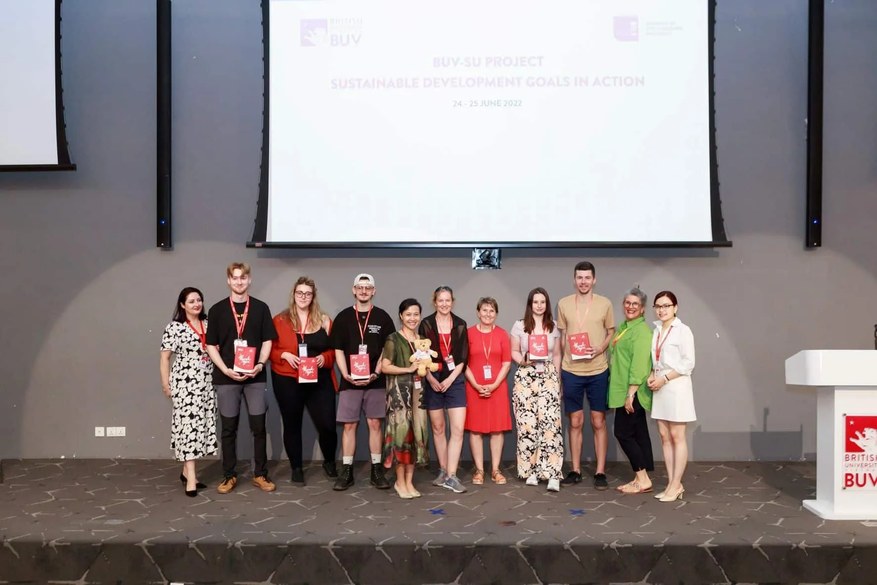 Người tham dự dự án BUV-SU “Sustainable Development Goals in Action” tại BUV năm 2022