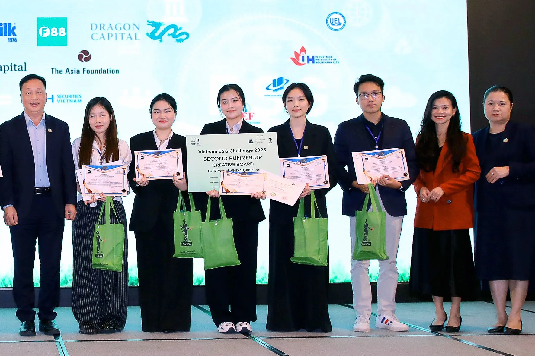 BUV Green Griffins achieved 2nd Runner-Up at the Vietnam ESG Challenge 2025 - Northern Region Finals