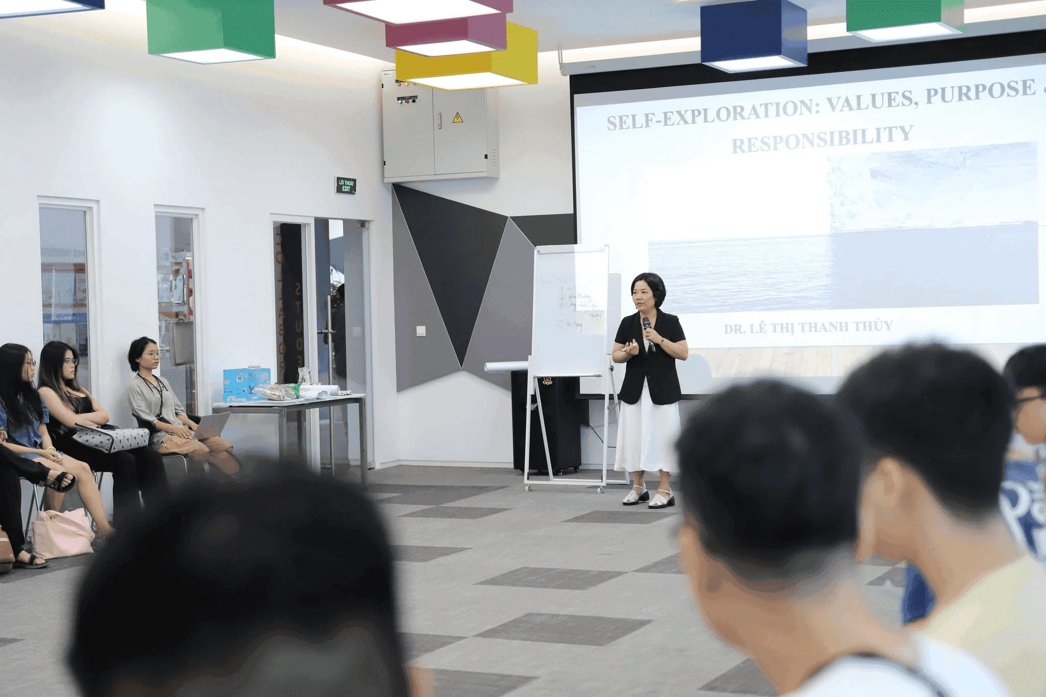 BUV student wellbeing workshop on self-exploration, values, purpose and responsibility led by Dr. Lê Thị Thanh Thúy.