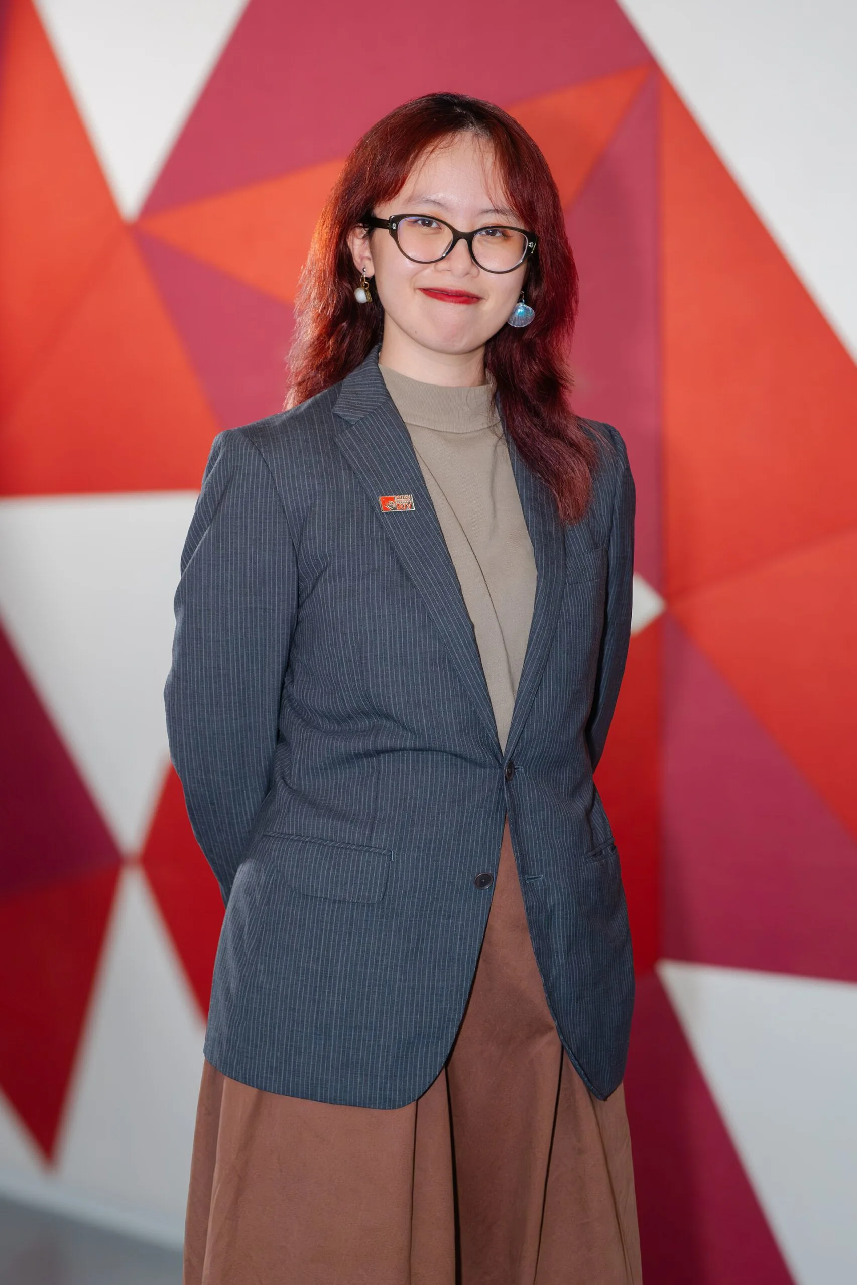 Trần Phương Thảo Ngọc mặc blazer tại Trường Đại học Anh Quốc Việt Nam (BUV)