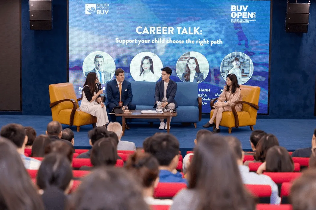 BUV Career Talk panel discussion on helping students choose the right career path at British University Vietnam